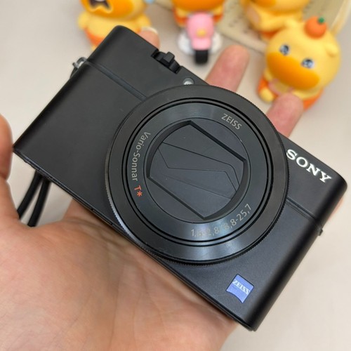 Sony cyber shot rx100 - sony, iii