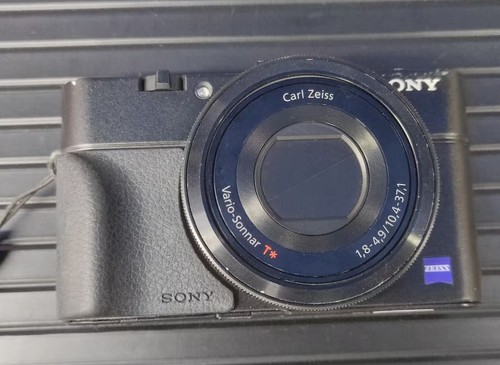 Nuova fotocamera digitale - 90%nuova,